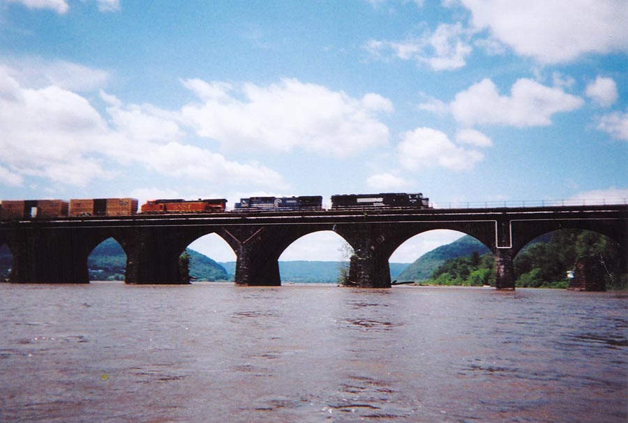  Susquehanna River.