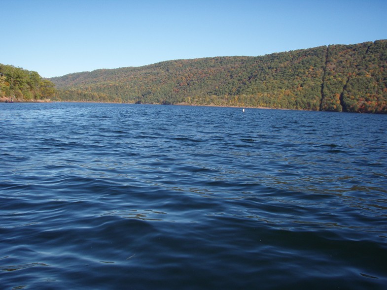  Kayak Raystown Lake.