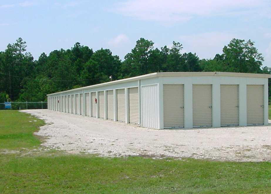  Oasis Storage.