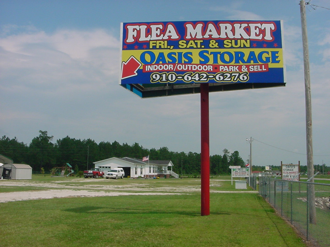  Oasis Storage.