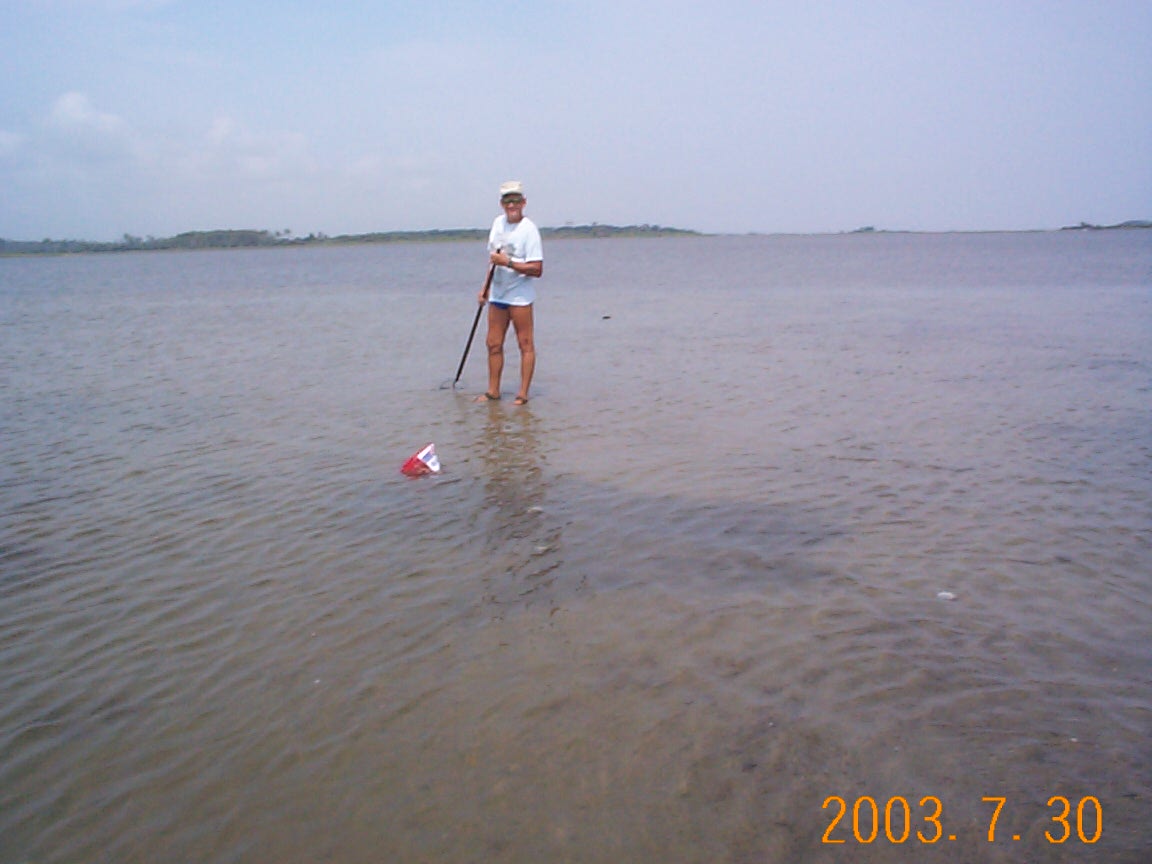 Bogue Sound Clamming.
