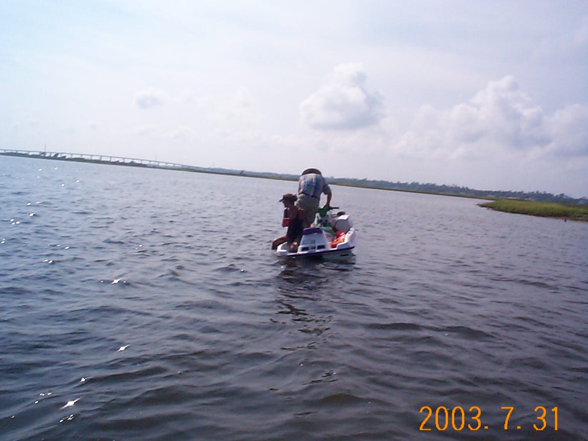 Bogue Sound Clamming.
