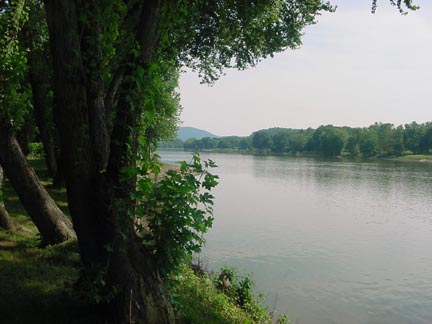  Blue Juniata River.