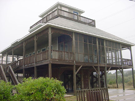 Crownover house in Vista Cay.